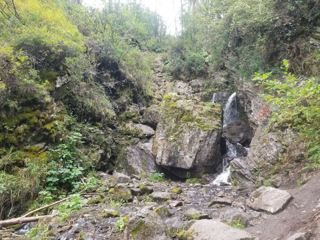 Черемшанский водопад 2.jpg